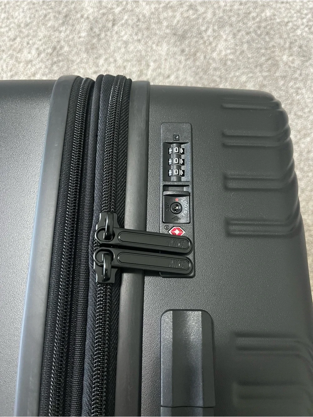 New Nike Air Force 1 22” Hardshell Carry-On Luggage Suitcase Black 52L TSA Lock